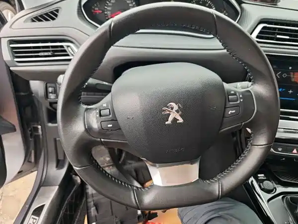 Peugeot 308 2018