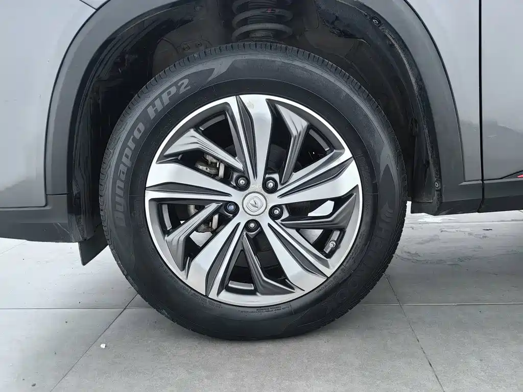 Changan CS75PLUS 2020 — фото 17