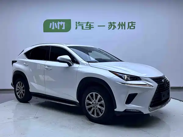 Lexus NX 2021