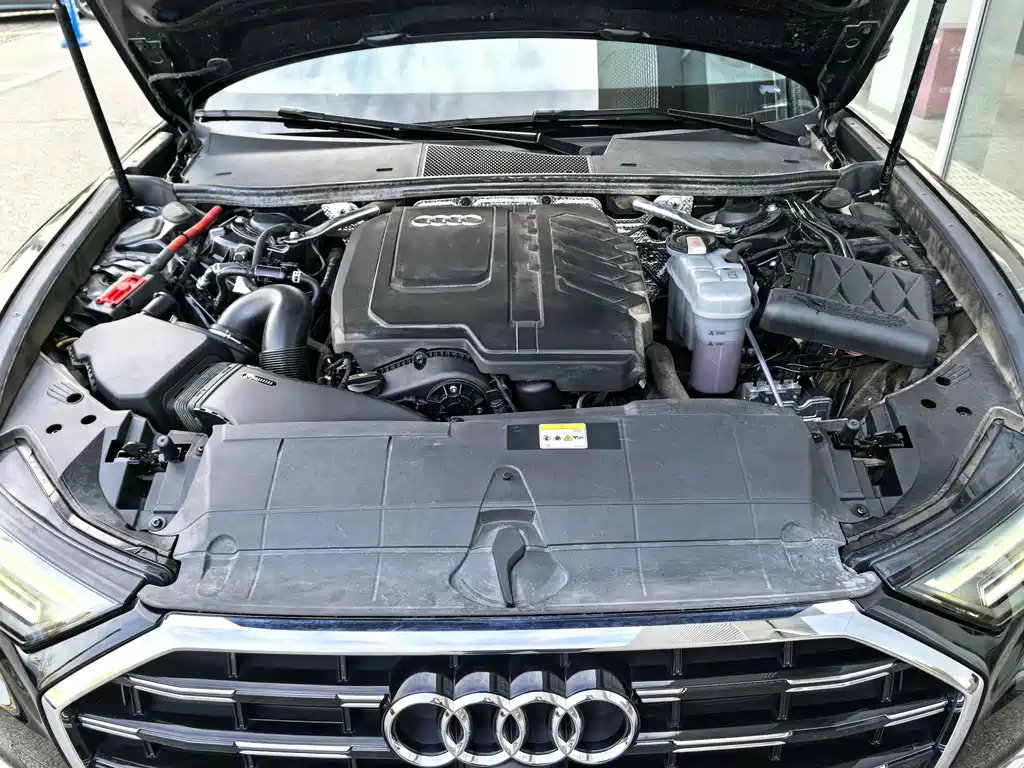 Audi A6L 2024 — фото 9