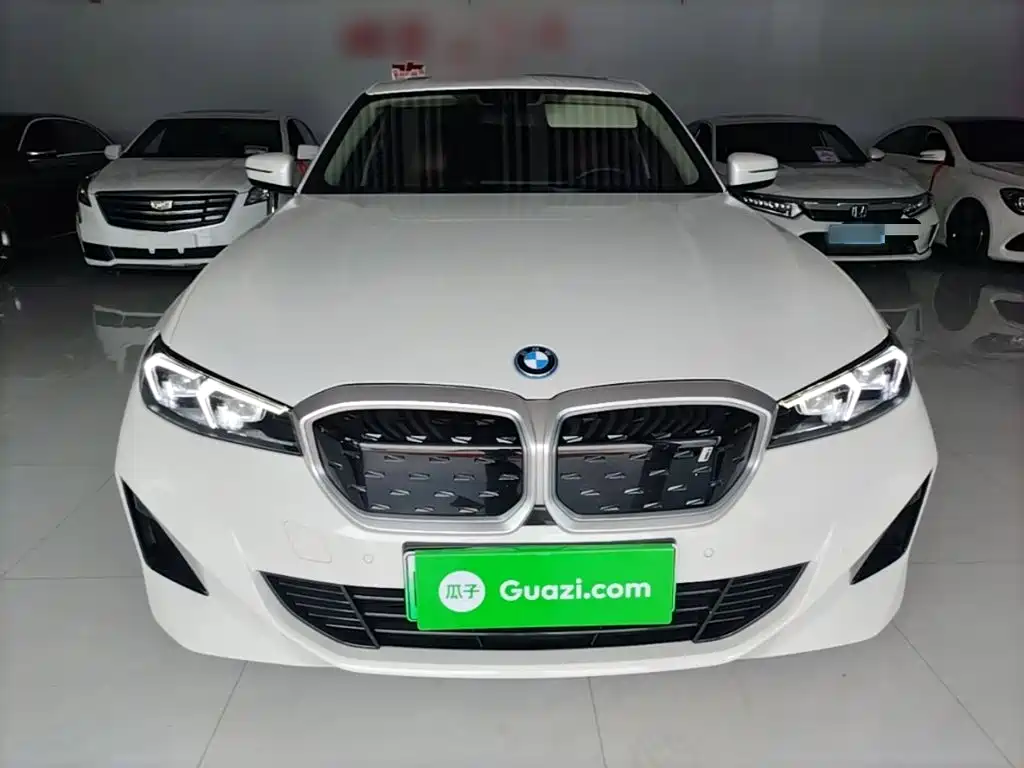 BMW i3 2024