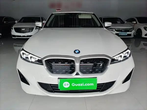 BMW i3 2024