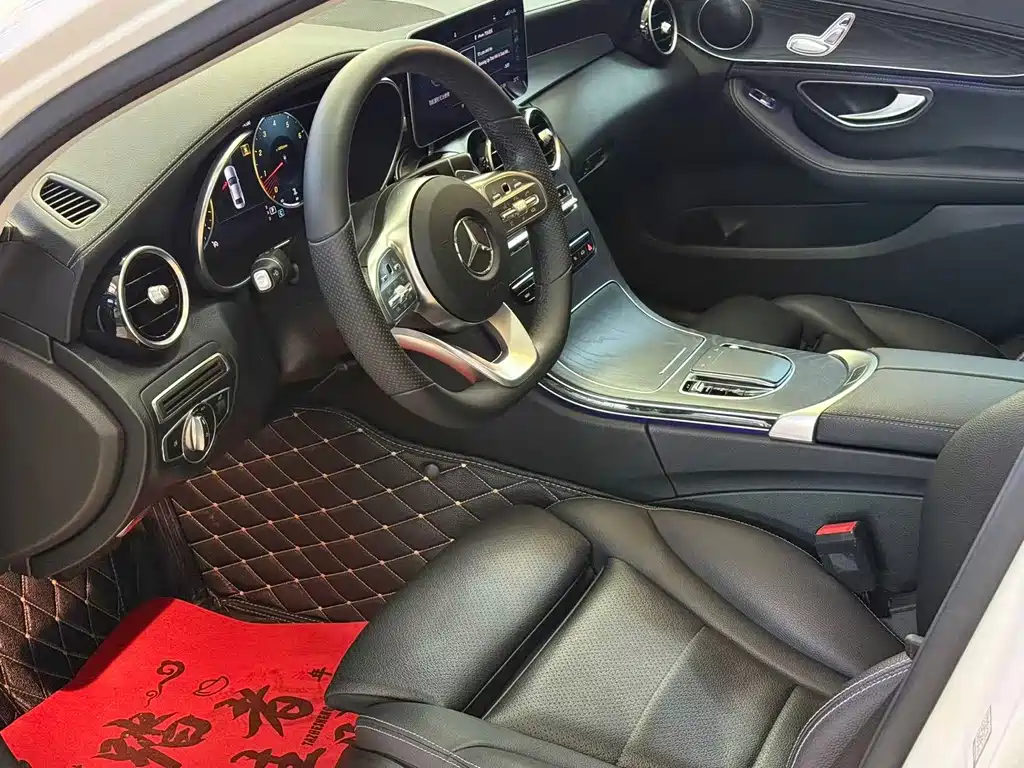 Mercedes-Benz C-Class 2020 — фото 11