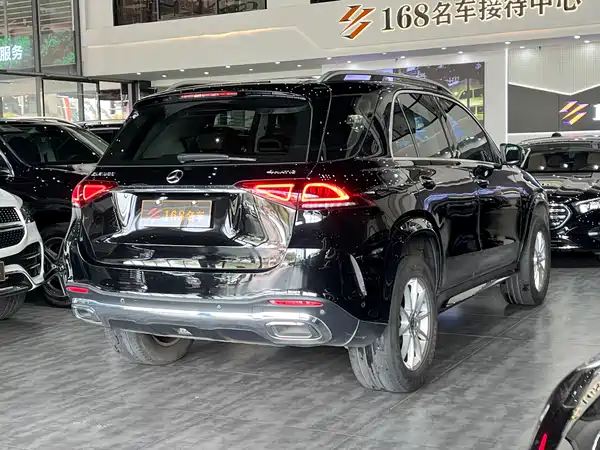 Mercedes-Benz GLE 2021