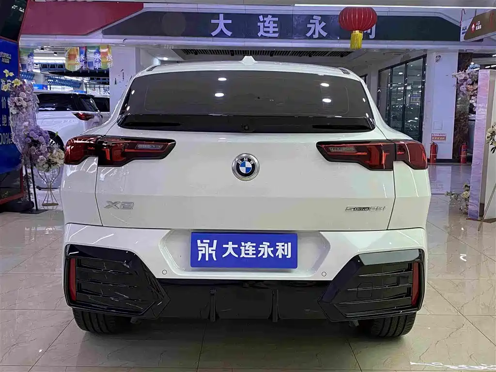 BMW X2 2025 — фото 16