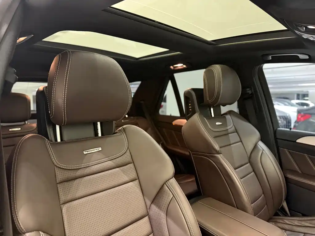 Mercedes-Benz GLE 2016 — фото 20