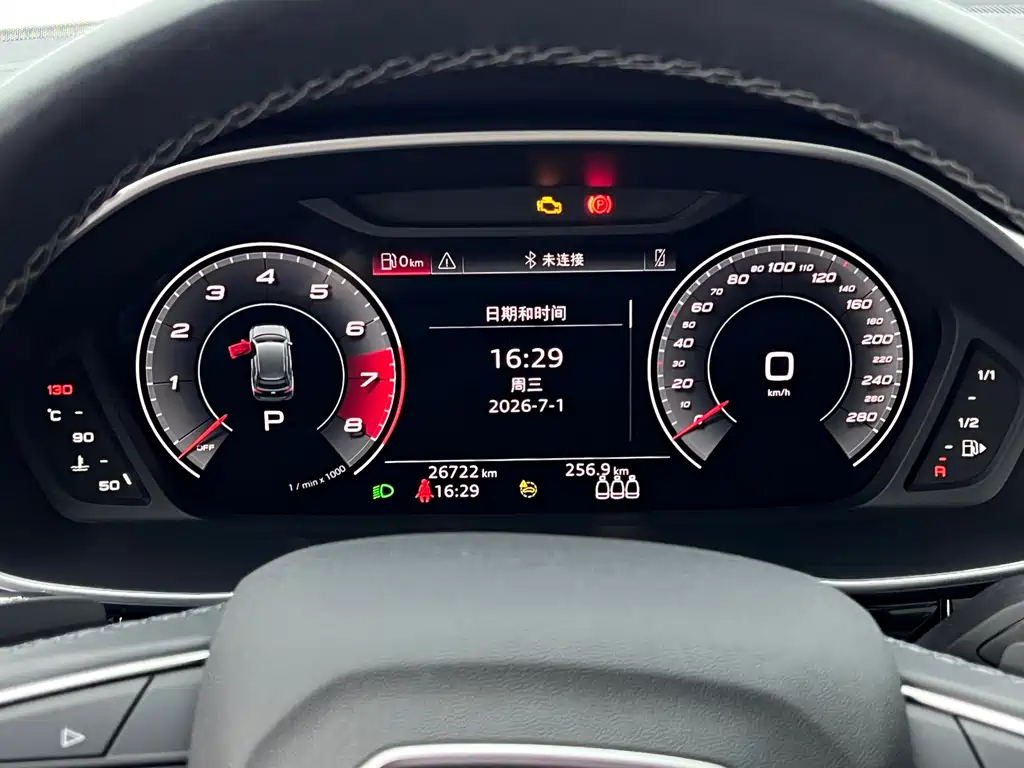 Audi Q3 2023 — фото 19
