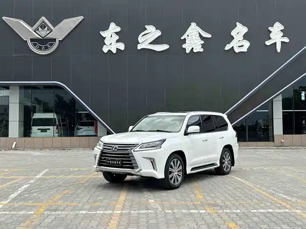 Lexus LX 2018