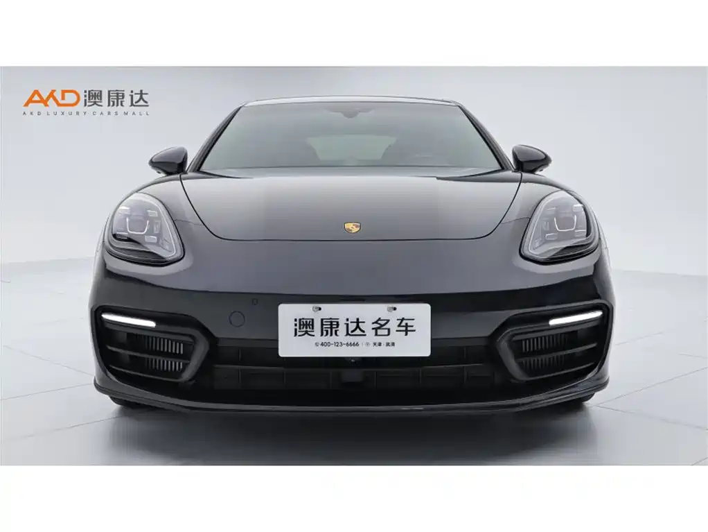 Porsche Panamera 2024