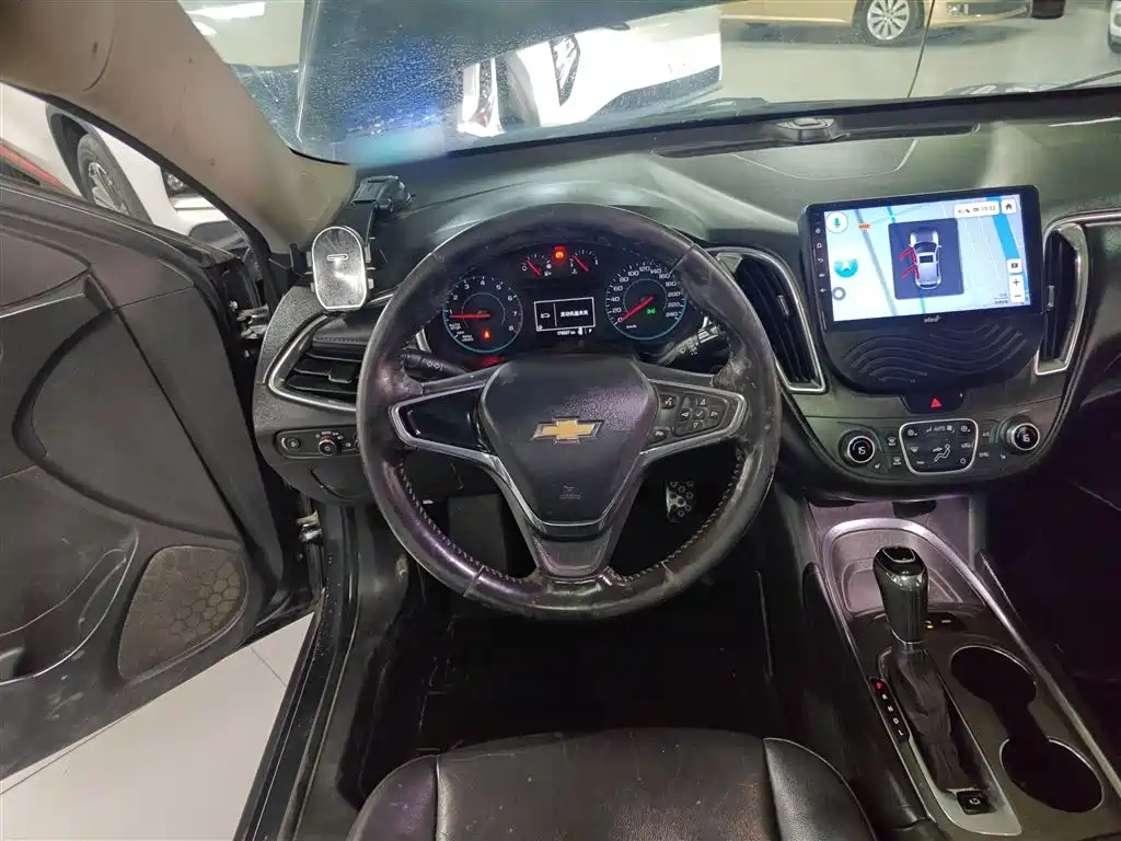 Chevrolet Malibu XL 2017 — фото 11