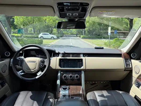 Land Rover Range Rover 2014