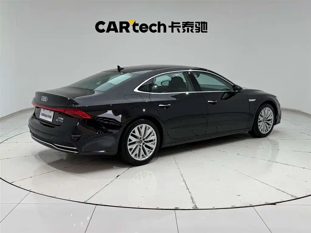 Audi A7L 2024 — фото 11