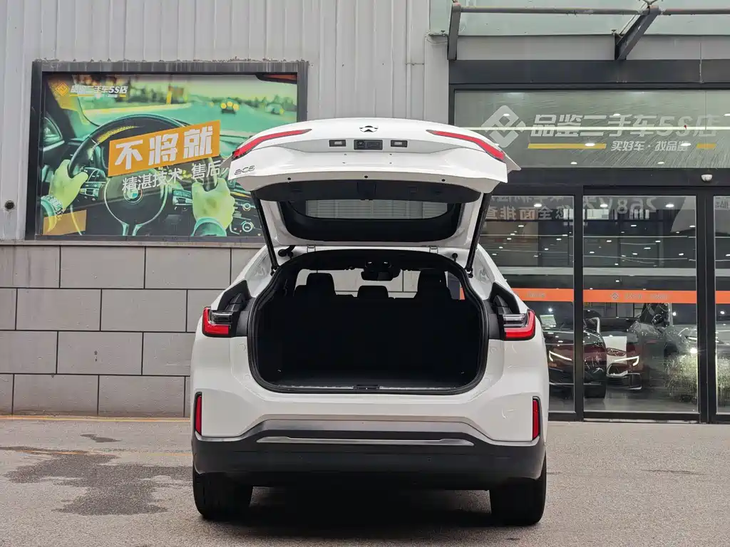 NIO EC6 2021
