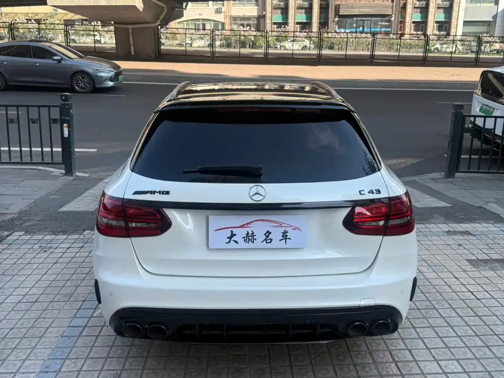 Mercedes-Benz C-Class AMG 2019 — фото 5