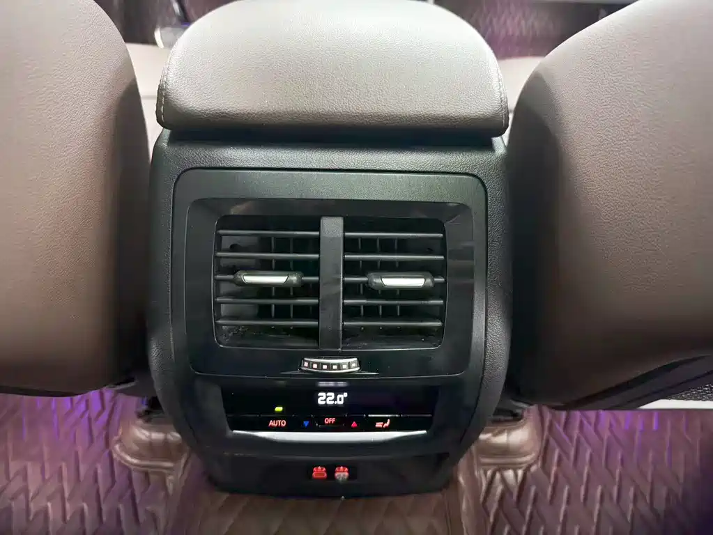 BMW X4 2021 — фото 19