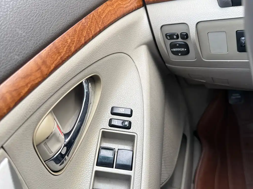 Toyota Camry 2009 — фото 13