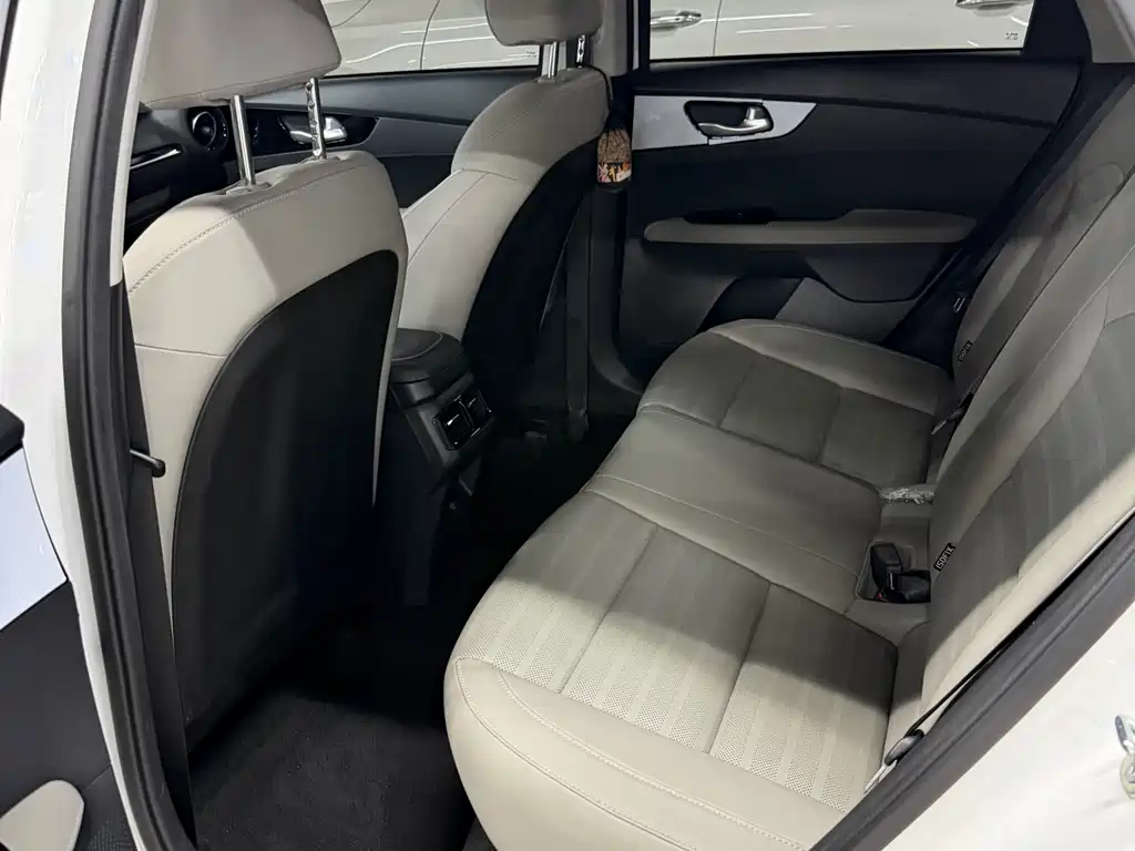 Kia K3 2024