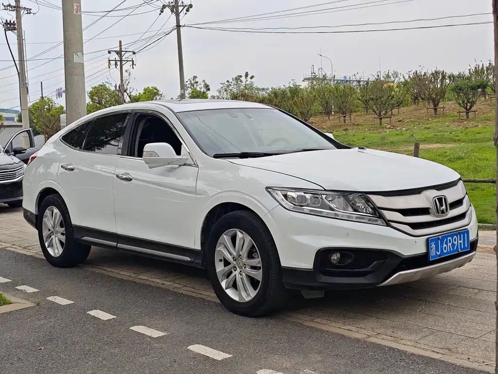 Honda Crosstour 2015 — фото 3