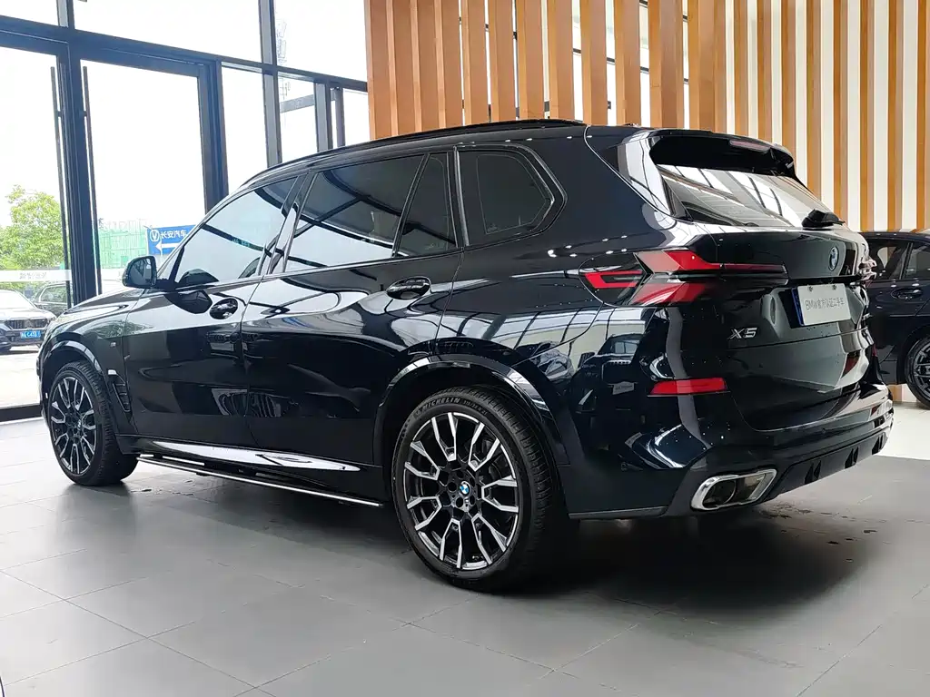 BMW X5 2024 — фото 15
