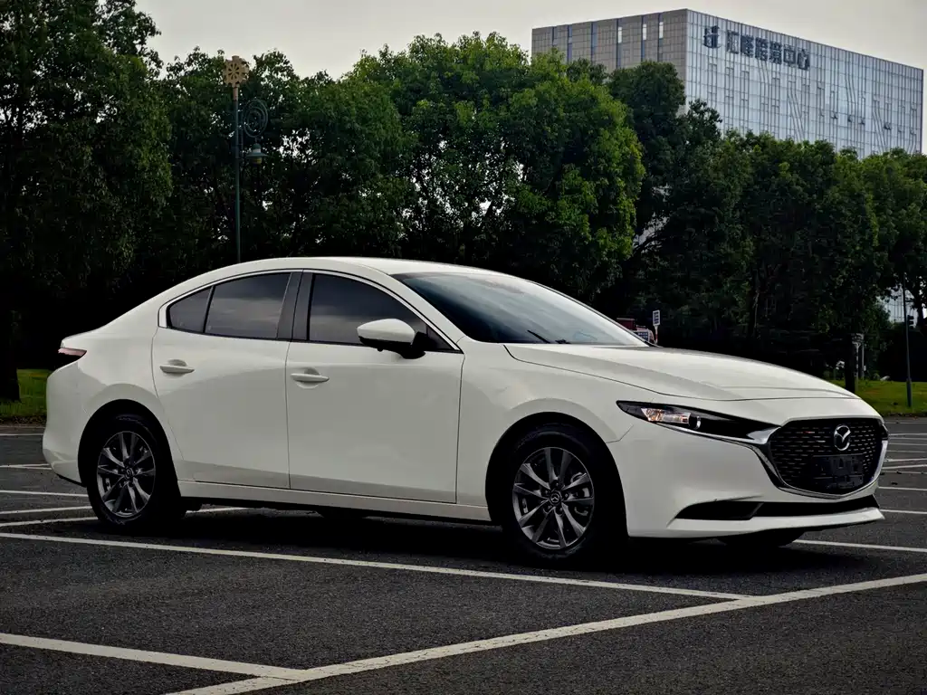Mazda 3 Angkesela 2020