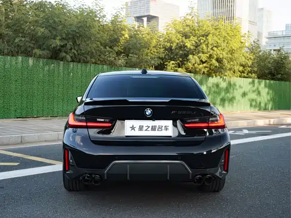 BMW 3 Series 2024