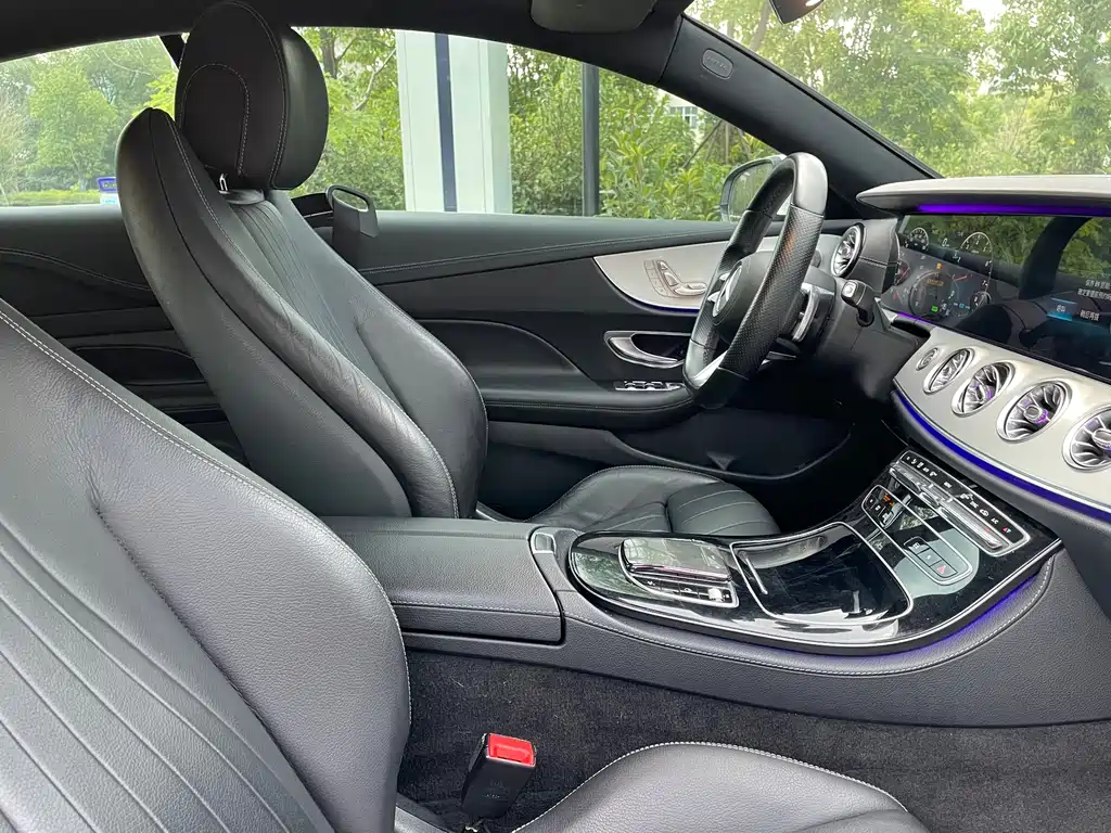 Mercedes-Benz E-Class 2021 — фото 13