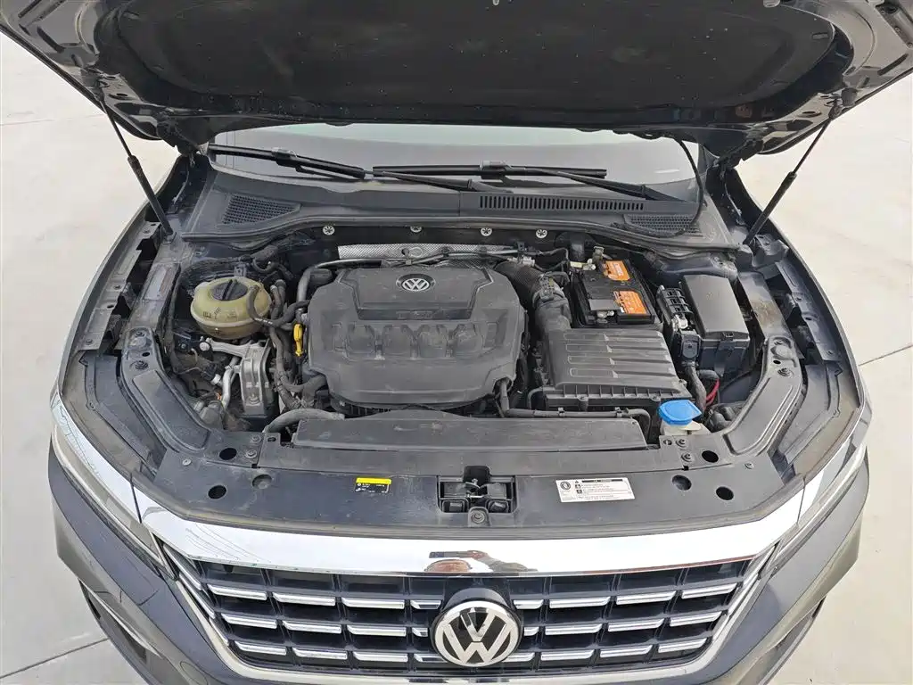 Volkswagen Passat 2020 — фото 20