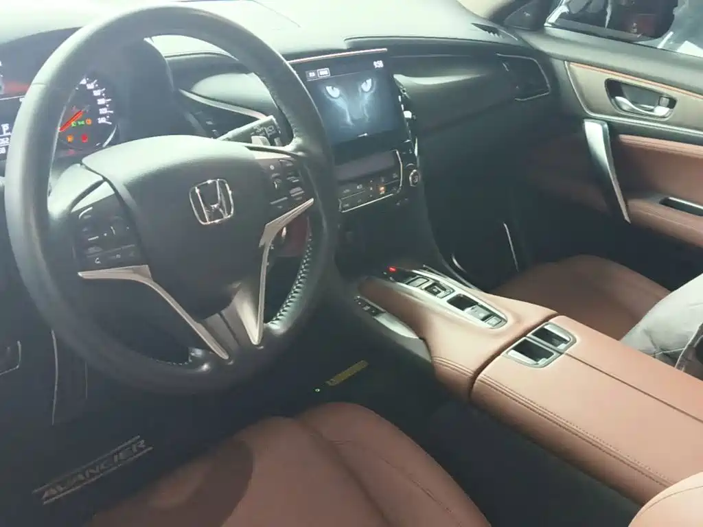 Honda Avancier 2022 — фото 10