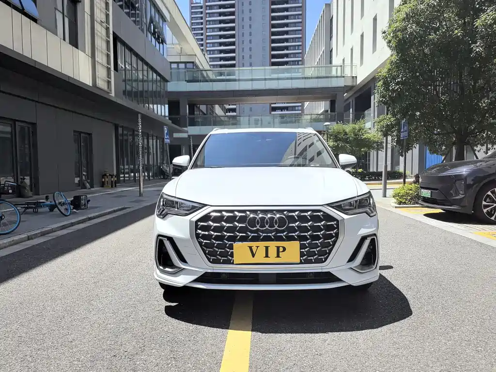 Audi Q3 2024
