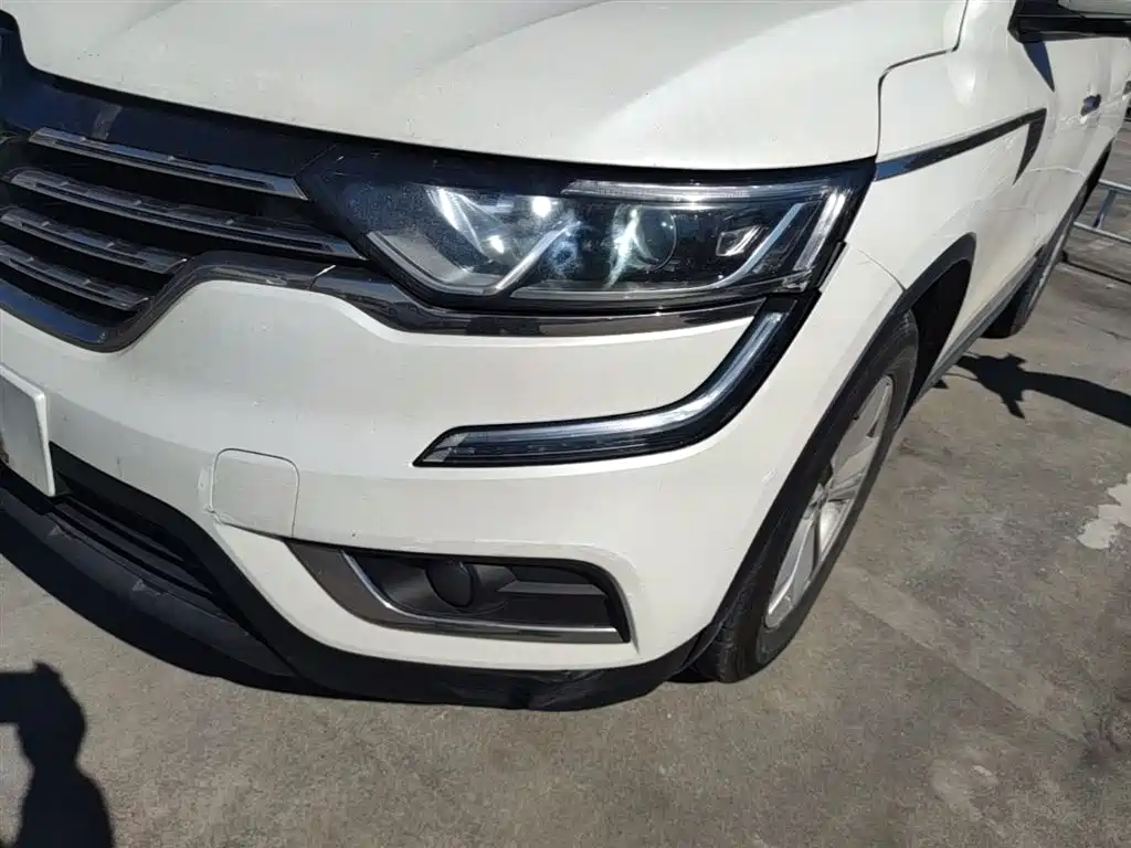 Renault Koleos 2018 — фото 24