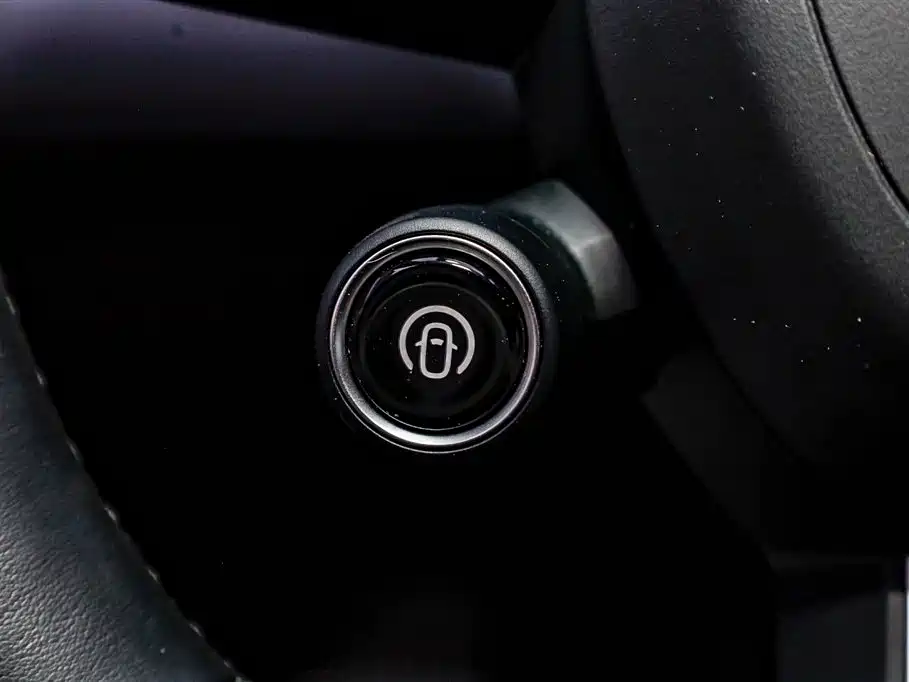 Xiaomi YU7 2025 — фото 16