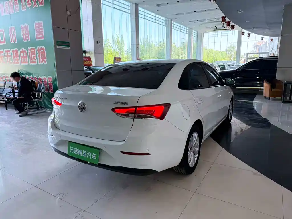 Buick Excelle 2020 — фото 10