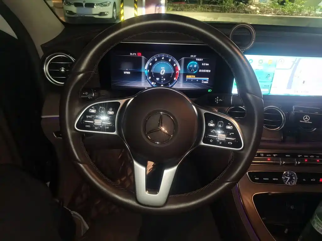 Mercedes-Benz E-Class 2020 — фото 3
