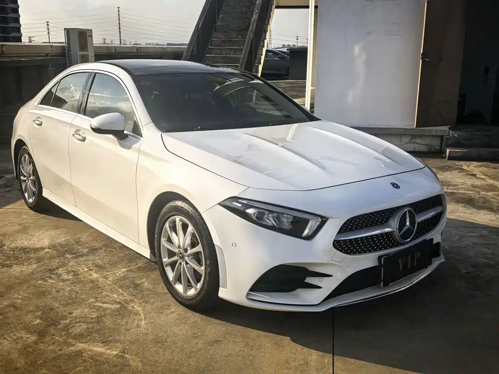 Mercedes-Benz A-Class 2020 — фото 3