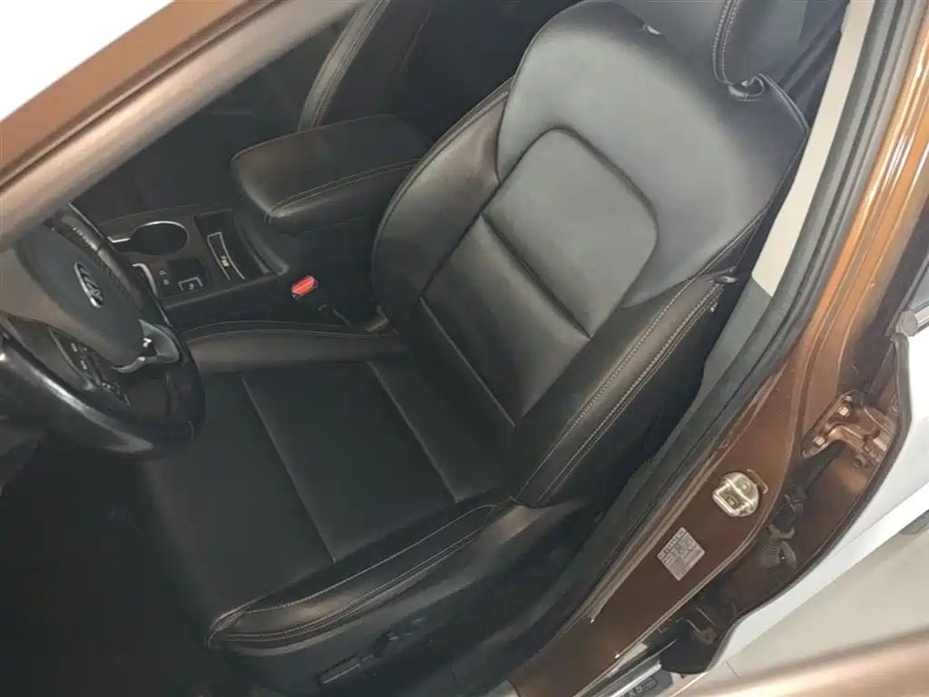 Kia KX5 2016 — фото 15