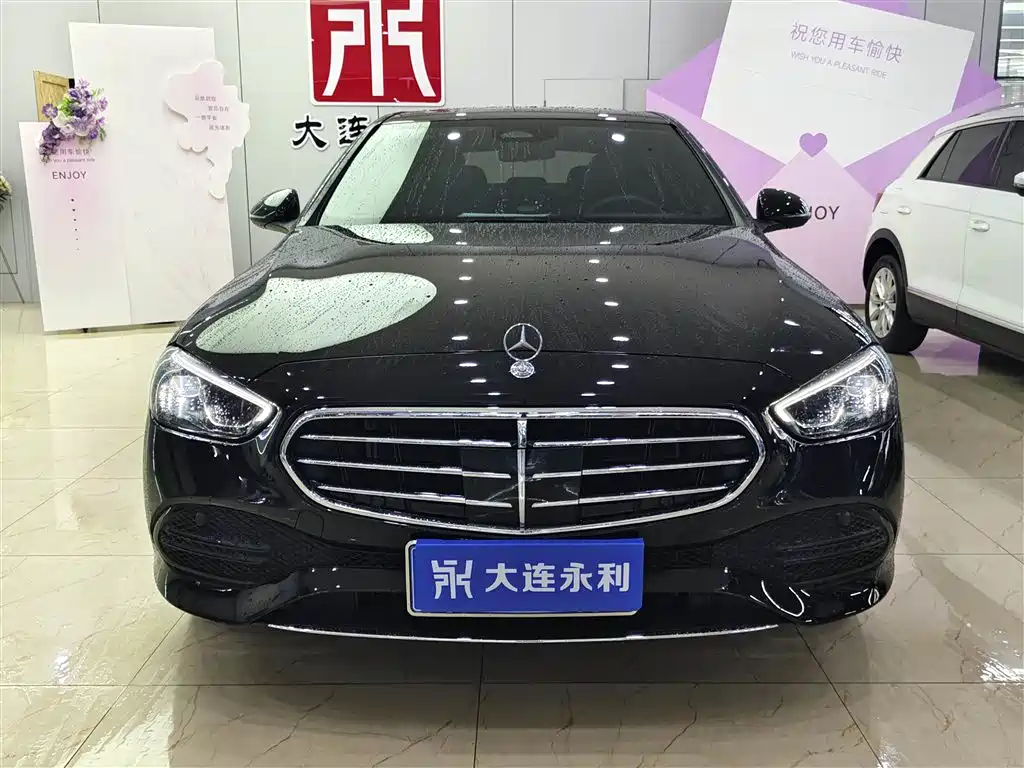 Mercedes-Benz C-Class 2023 — фото 2