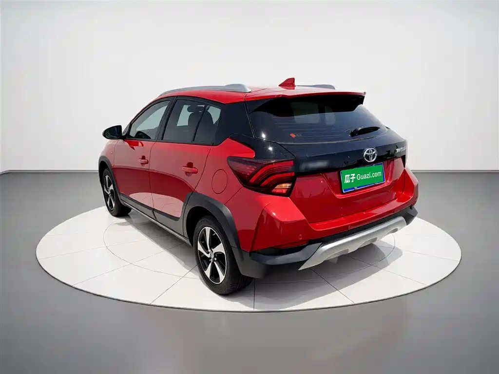Toyota Yaris L 2020 — фото 5