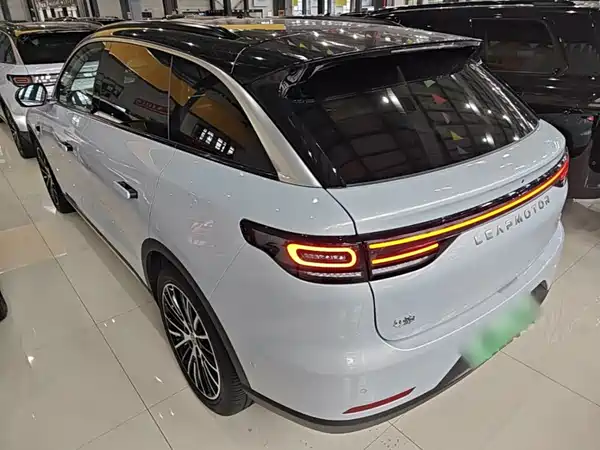 Leapmotor C11 2025