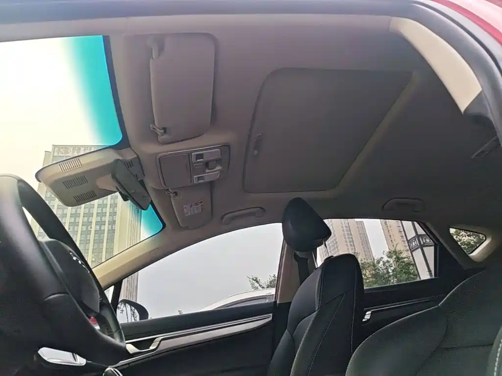 Geely Emgrand GS 2019 — фото 14