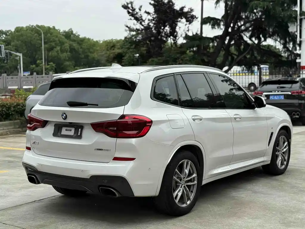 BMW X3 2018 — фото 12