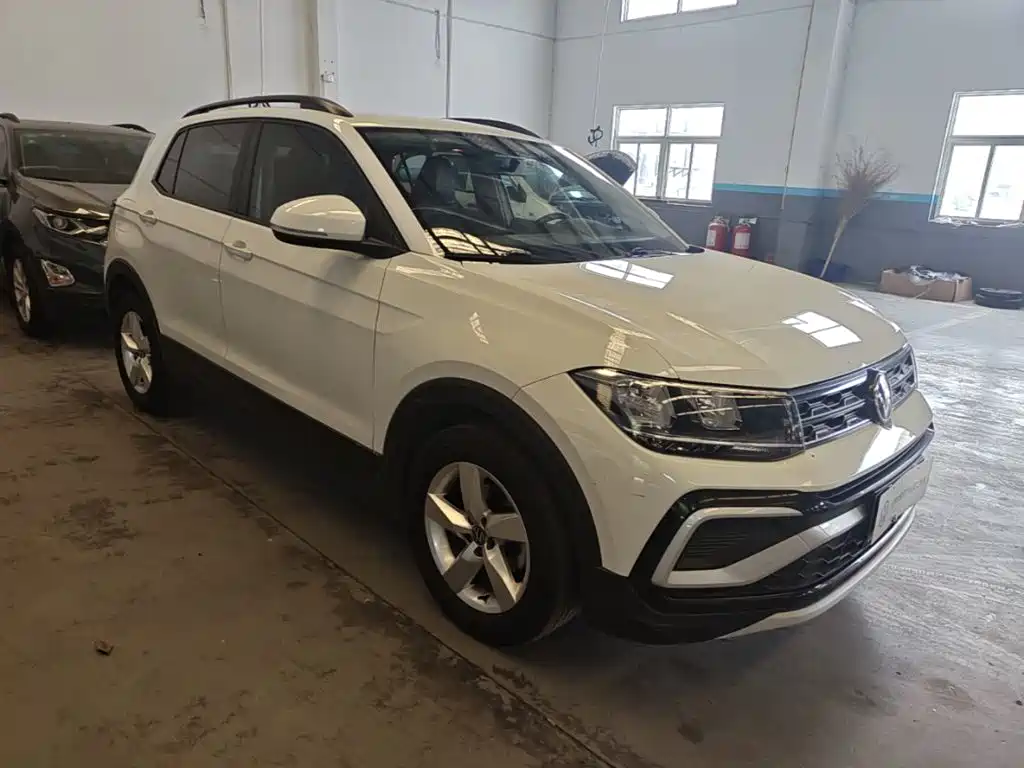 Volkswagen T-Cross 2024