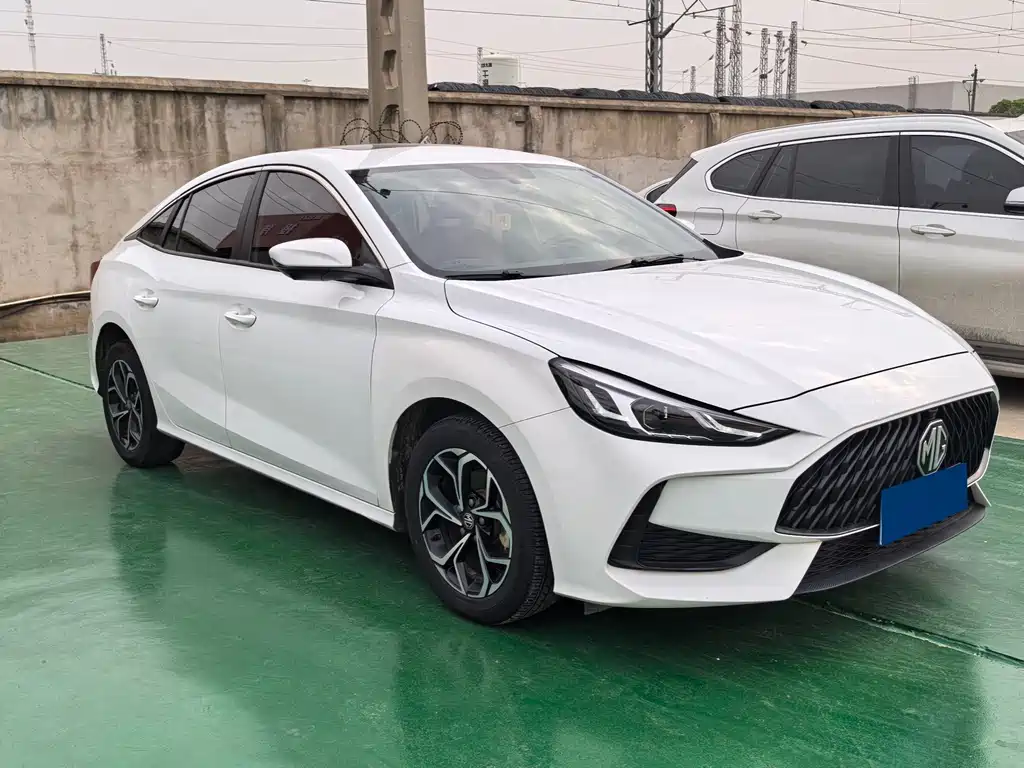 MG MG5 2020