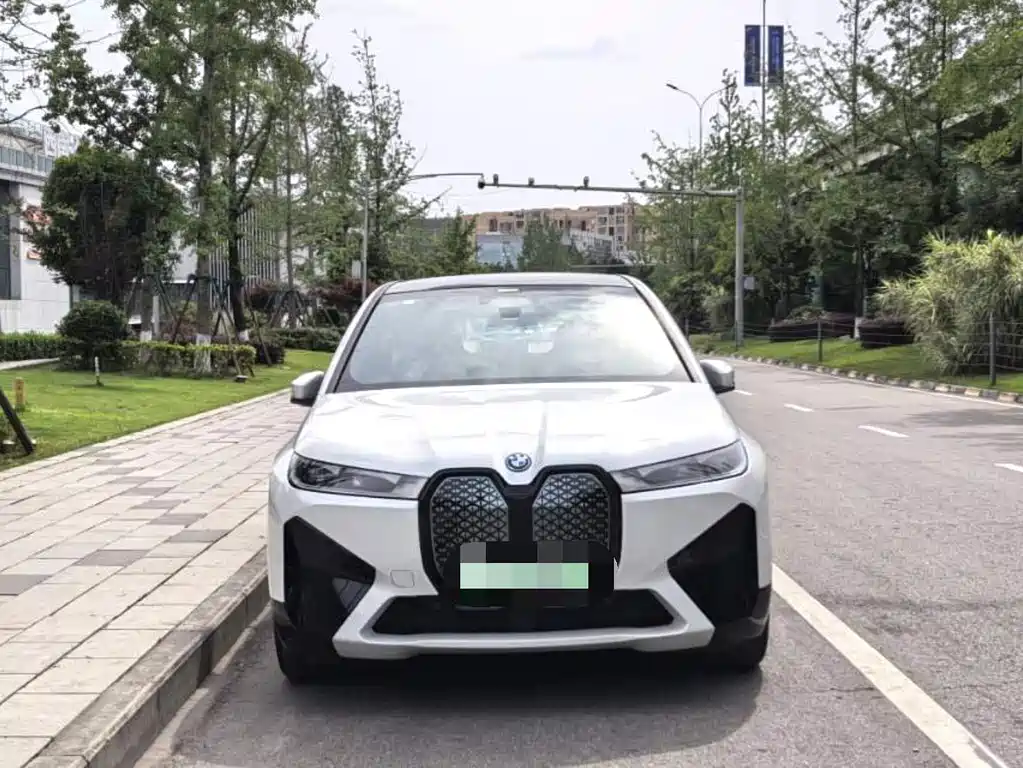 BMW iX 2022