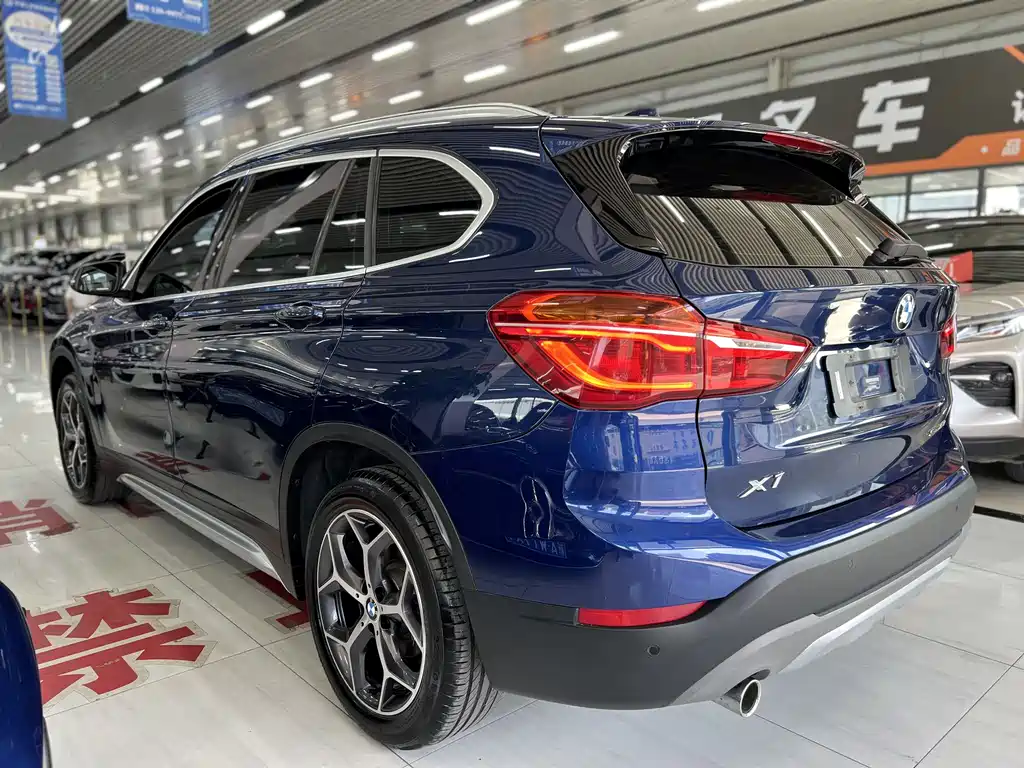 BMW X1 2019 — фото 9