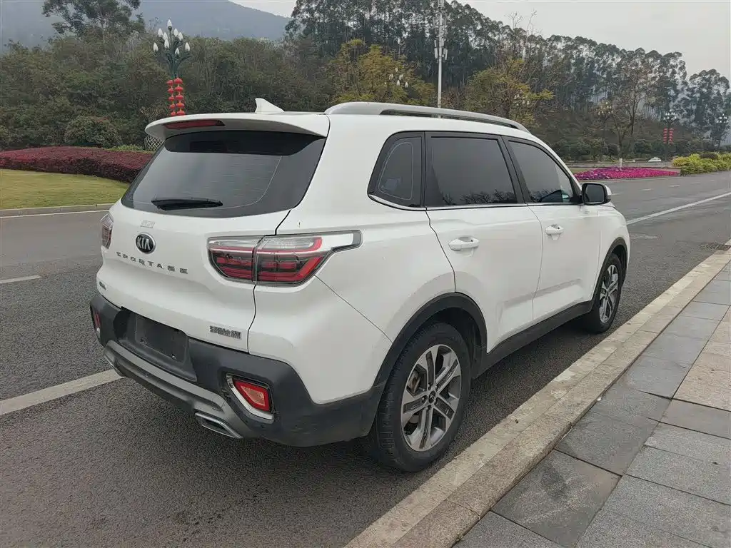 Kia Sportage 2019 — фото 11