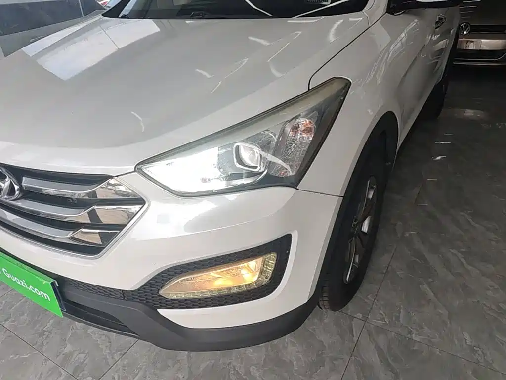 Hyundai Santa Fe 2016 — фото 24