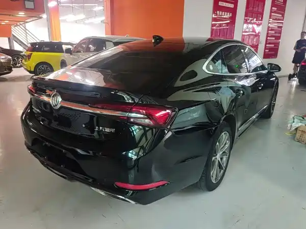 Buick LaCrosse 2021