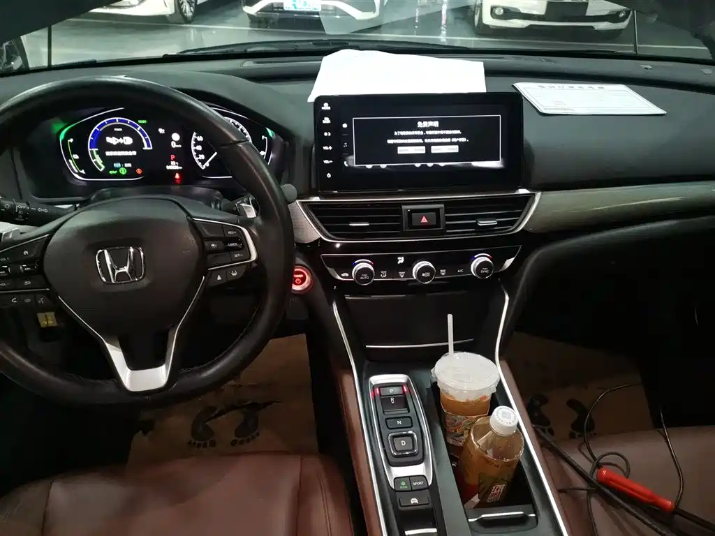 Honda Inspire 2022 — фото 9