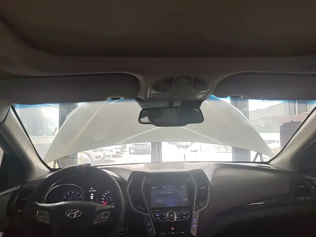 Hyundai Santa Fe 2016 — фото 18