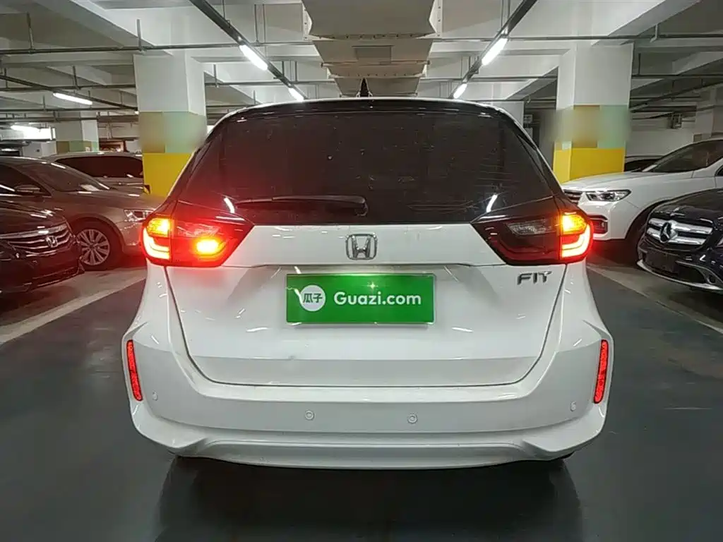 Honda Fit 2023 — фото 6